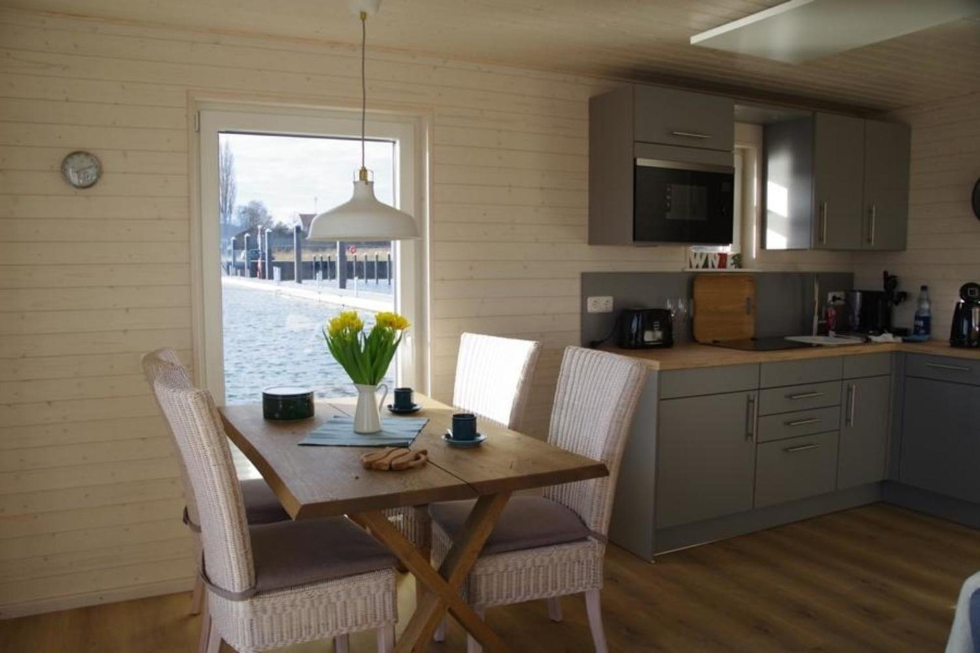 Hausboot Liliput Hotel Stralsund Exterior foto